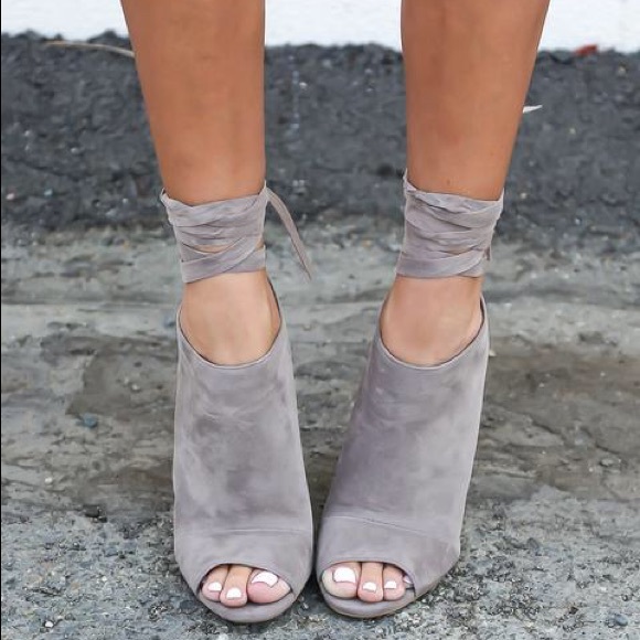 Taupe open toe mule lace up heels - Picture 4 of 4