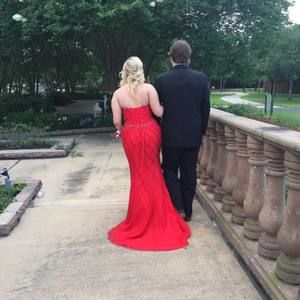 Meet your Posher, Amy