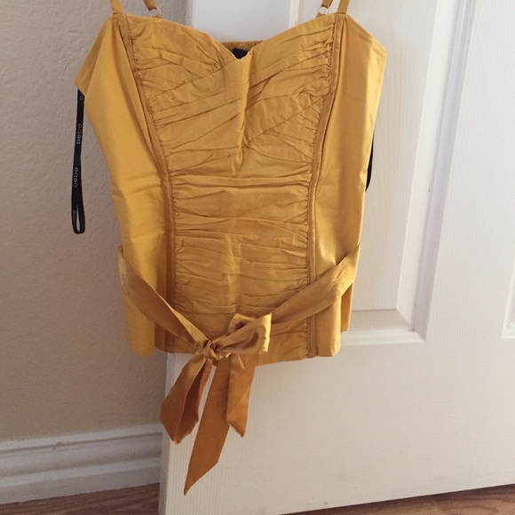 Bebe - Picture 2 of 4