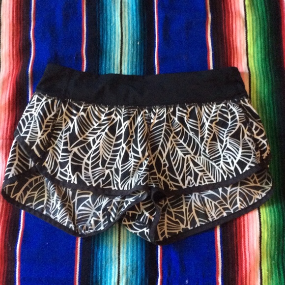 Lululemon Speed Shorts