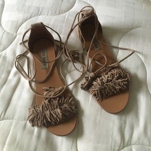 Steve Madden Sweetyy Sandals in Taupe