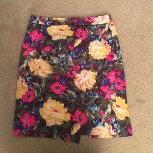 J.Crew size 6 floral pencil skirt