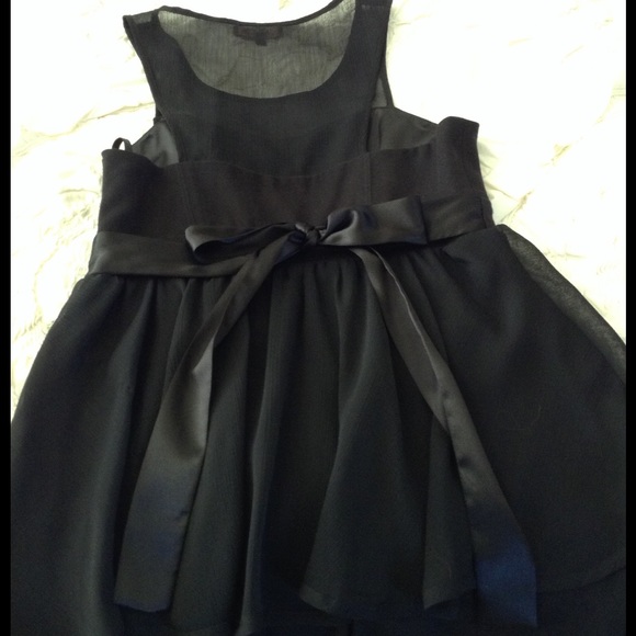 Neiman Marcus cocktail dress - Picture 3 of 4