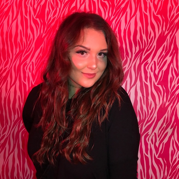 Meet your Posher, Jonae - Picture 3 of 6