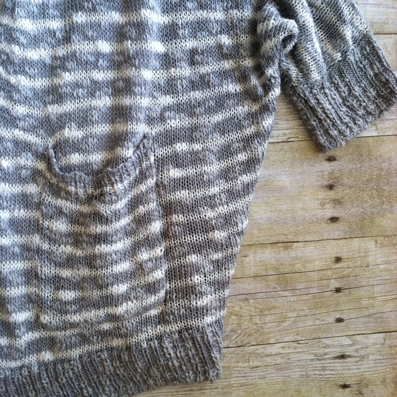 ❌SOLD❌Urban Outfitters slouchy open cardigan - Picture 3 of 4