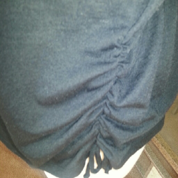 Cute black top with butterflies. - Picture 3 of 3