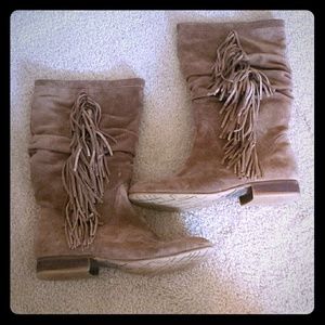 Stylish Fringe Boots