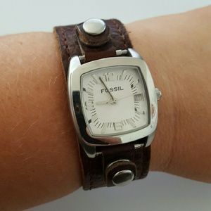 Fossil Watching with Leather Band