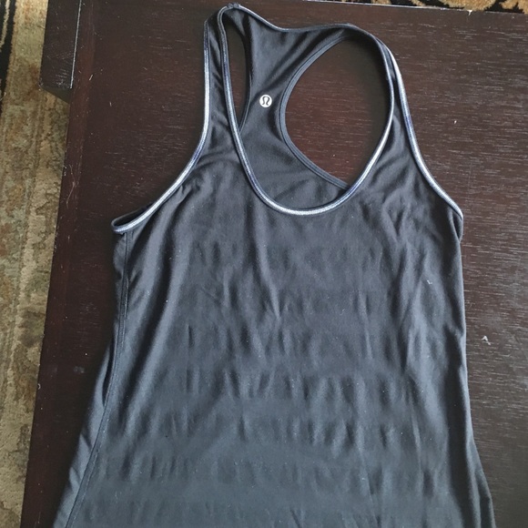 Lulu Black Tank