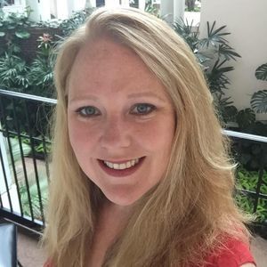 Meet your Posher, Christy