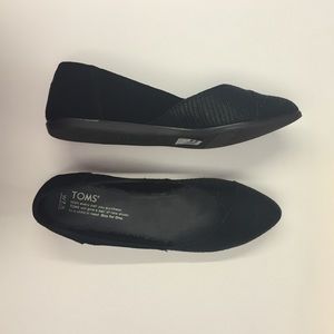 Tom's Jutti Flats