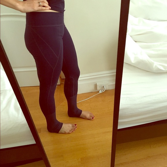 Athleta Navy Yoga/Dance Plié Tight