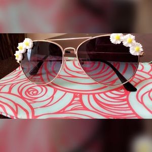 Flower Child Inspired Bohemian Style Sunglasses