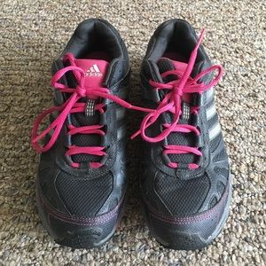 Adidas Women's Barricade Tennis shoes gray & pink