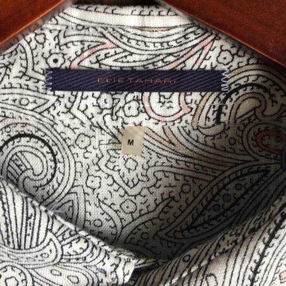 TAHARI DRESS SHIRT (worn only one time) - Picture 2 of 3