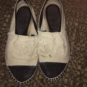 100% authintic Chanel Esperdirl size 9