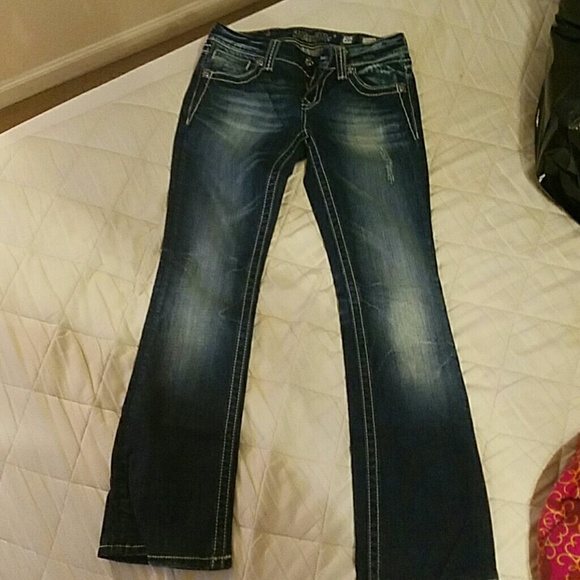 Jeans - Picture 2 of 2