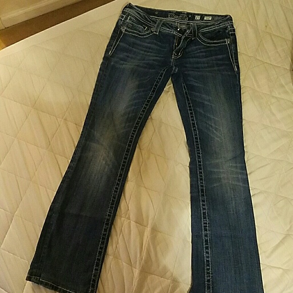 Jeans - Picture 2 of 2