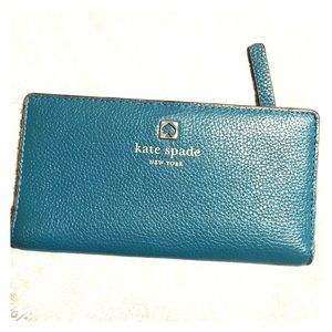 Kate spade snap wallet