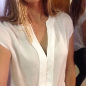 Sheer sleeveless blouse tank white size Medium