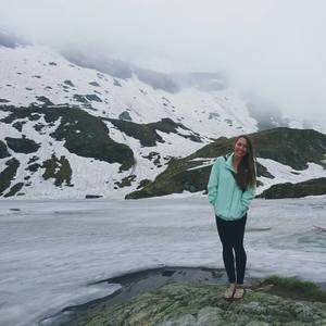 Meet your Posher, Nikkole