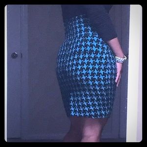 Chanel high waisted skirt