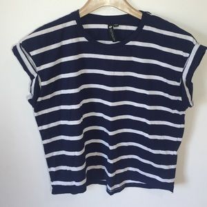 Cotton on navy and white striped t-shirt🌊⚓️⚓️