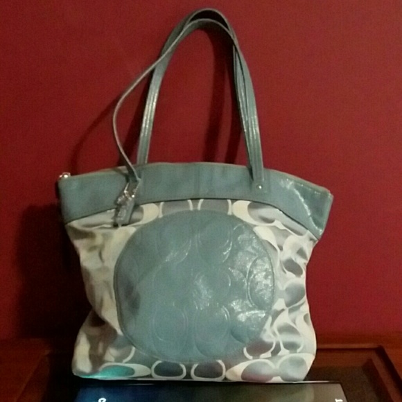 Coach Shoulder Bag
