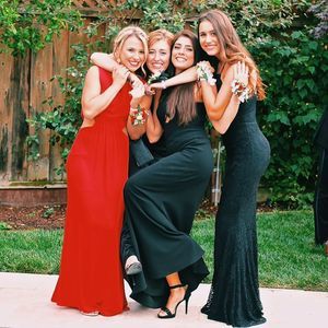 Meet your Posher, Chloe