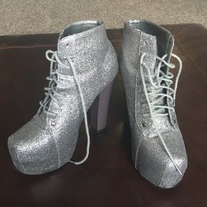 Glittery JC look a likes