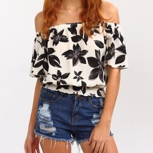 Off Shoulder Flower Print Hem Top