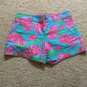 Lilly Pulitzer shorts size 2