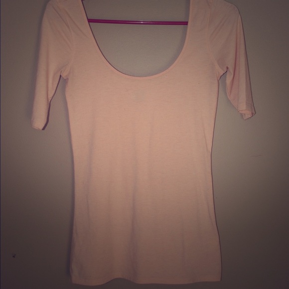 Tight scoop neck top