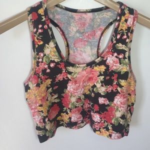 Floral crop top💐🌸❤️