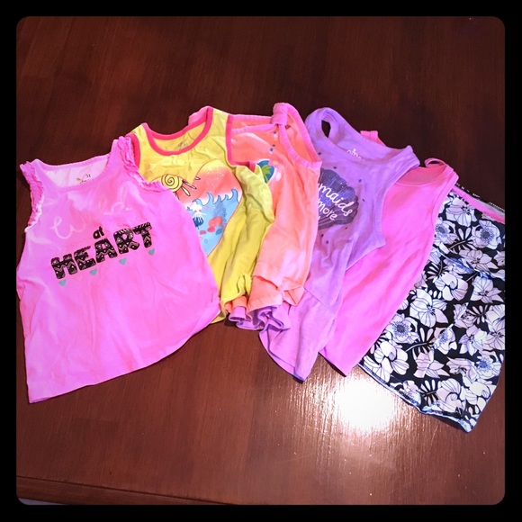 SIX size 3t tanks