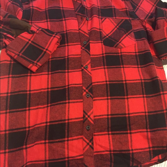 Last one🍁Fall plaid shirt🍁 - Picture 3 of 4