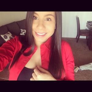 Meet your Posher, Leandra