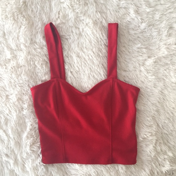 #22 👚Sleeveless Red Crop Top👚