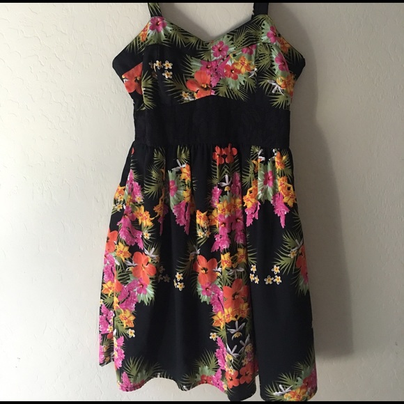 Element Floral Dress with Lace