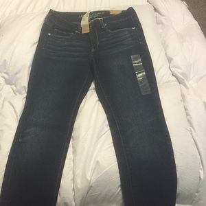 NWT Size 6 short AE skinny jeans