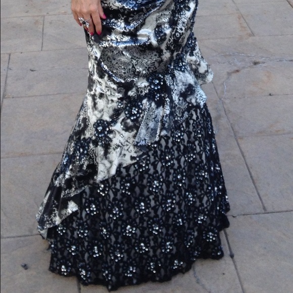 Fancy Long Black & White Dress - Picture 2 of 2