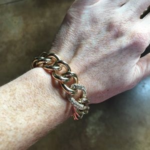 Victoria Secret ✨ Gold Bracelet