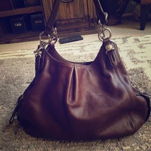 Coach - brown leather purse