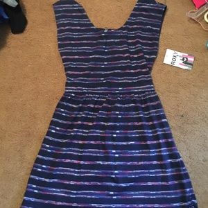 Re posh *** NEW W/tags roxy dress