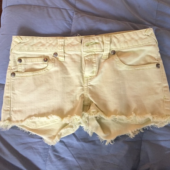 Free people pale yellow Jean shorts