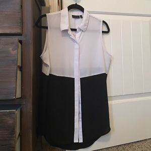 Black and white color block top