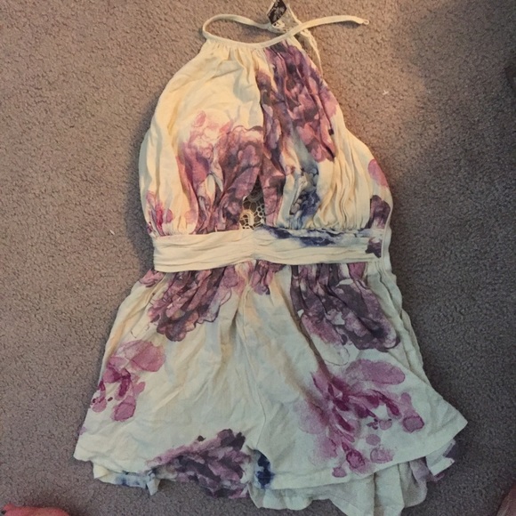 UNIQUE NEVER WORN Romper from Australian boutique! - Picture 1 of 4