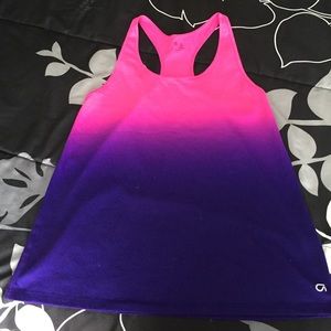 GapFit workout tank