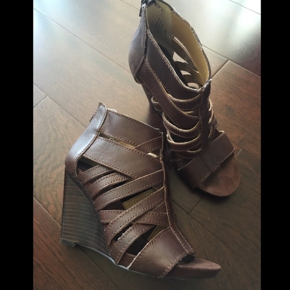 Nine West Shoes - LAST CHANCE!!! Brown wedges
