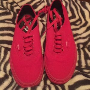 Red Vans ❤️
